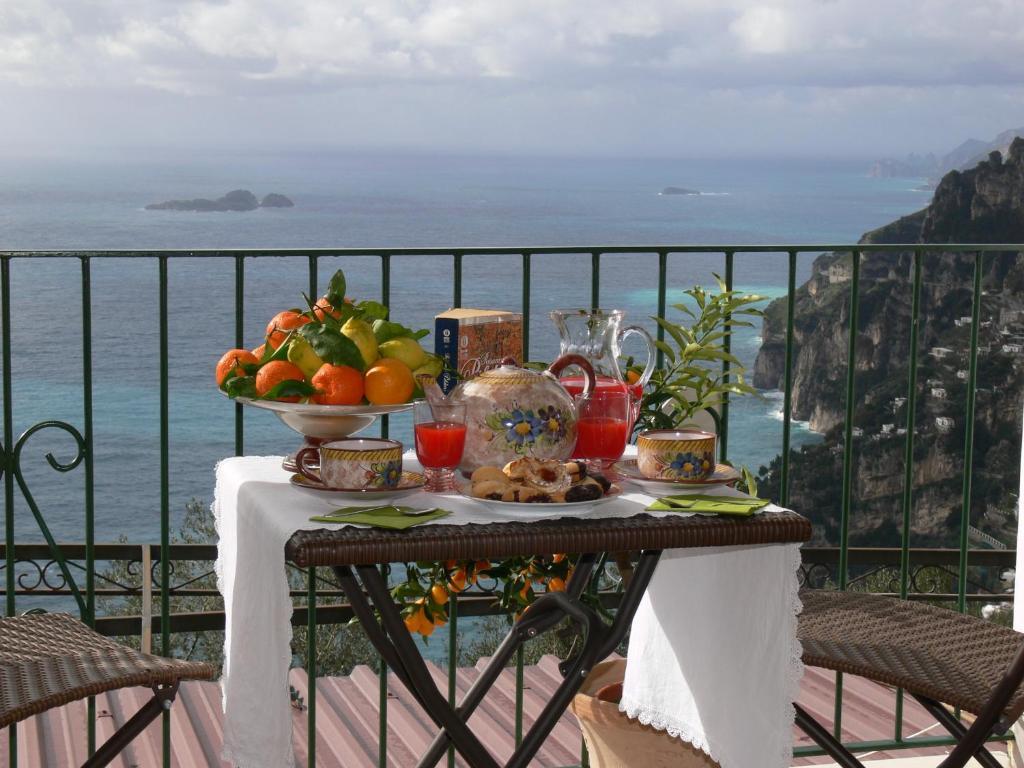 L'Uliveto Bed and Breakfast Positano Buitenkant foto